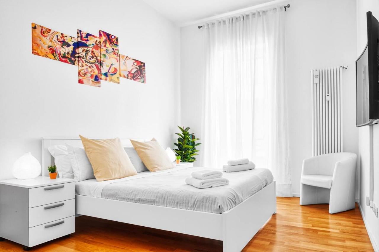3 Bedrooms Apartment Milánó Kültér fotó